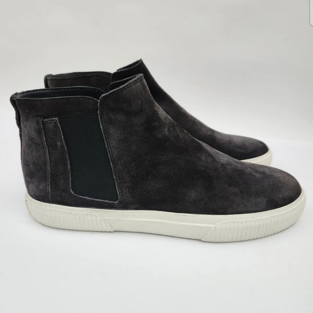 Vince Kelowna Pewter Suede Leather 8.5M Chelsea Sneaker High Top Women Pull On